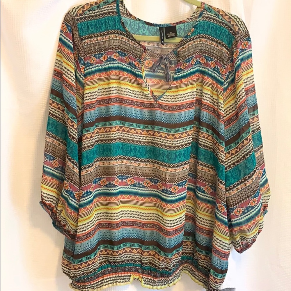 Perfect for Fall ladies top!